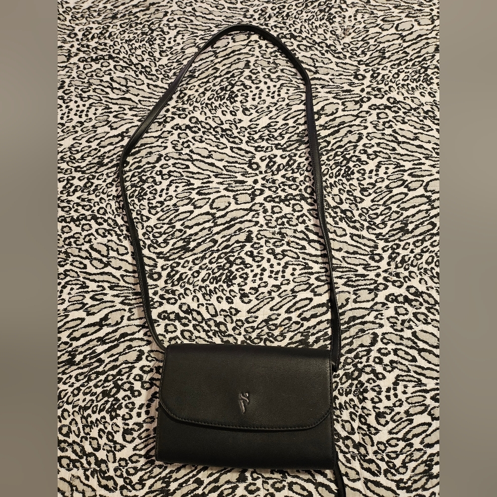 Elegant Black Crossbody Bag